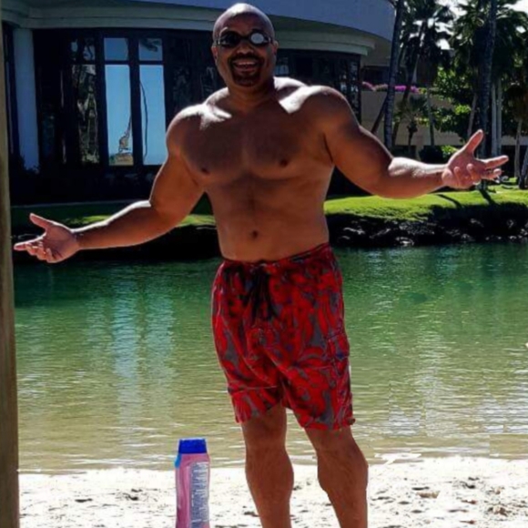 Meet your Posher, Lou - Picture 3 of 16